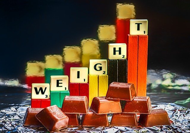 Weight Gainer und Eiweißpulver